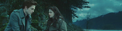 Twilight 1 Kristen Stewart, Robert Pattinson, Peter Facinelli, Elizabeth Reaser, Ashley Greene, Kellan Lutz, Nikki Reed, Jackson Rathbone, Billy Burke, Cam Gigandet, Rachelle Lefèvre, Edi Gathegi