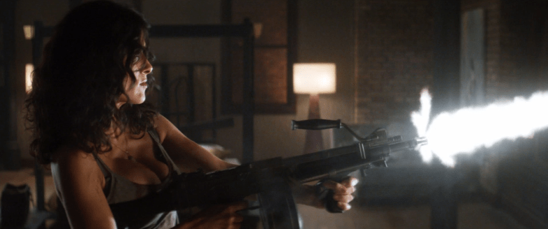Everly. Muzzle Flash Joe Lynch Salma Hayek, Akie Kotabe, Laura Cepeda, Jennifer Blanc, Togo Igawa, Gabriella Wright, Caroline Chikezie, Hiroyuki Watanabe, Jelena Gavrilović, Masashi Fujimoto, Dragana Atlija